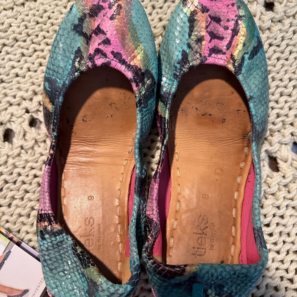 Tieks Women’s Flats-Electric Snake